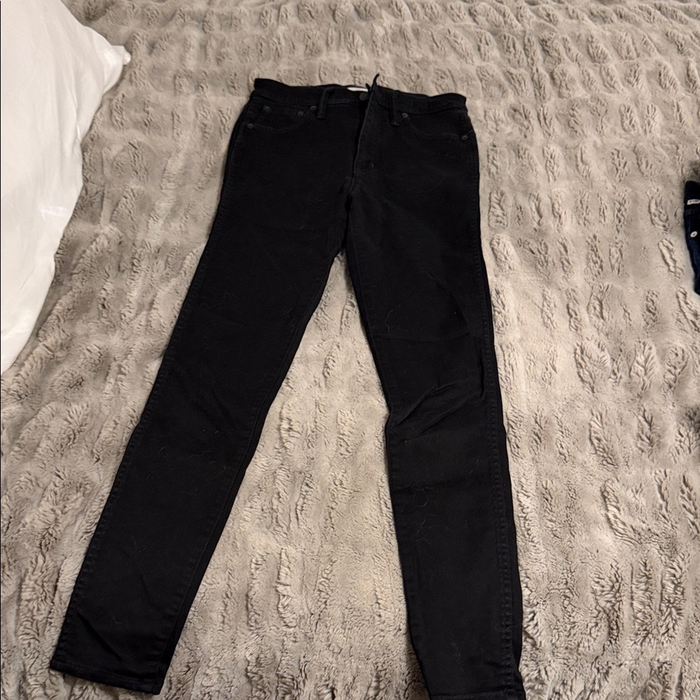 Women's Black Skinny Jeans